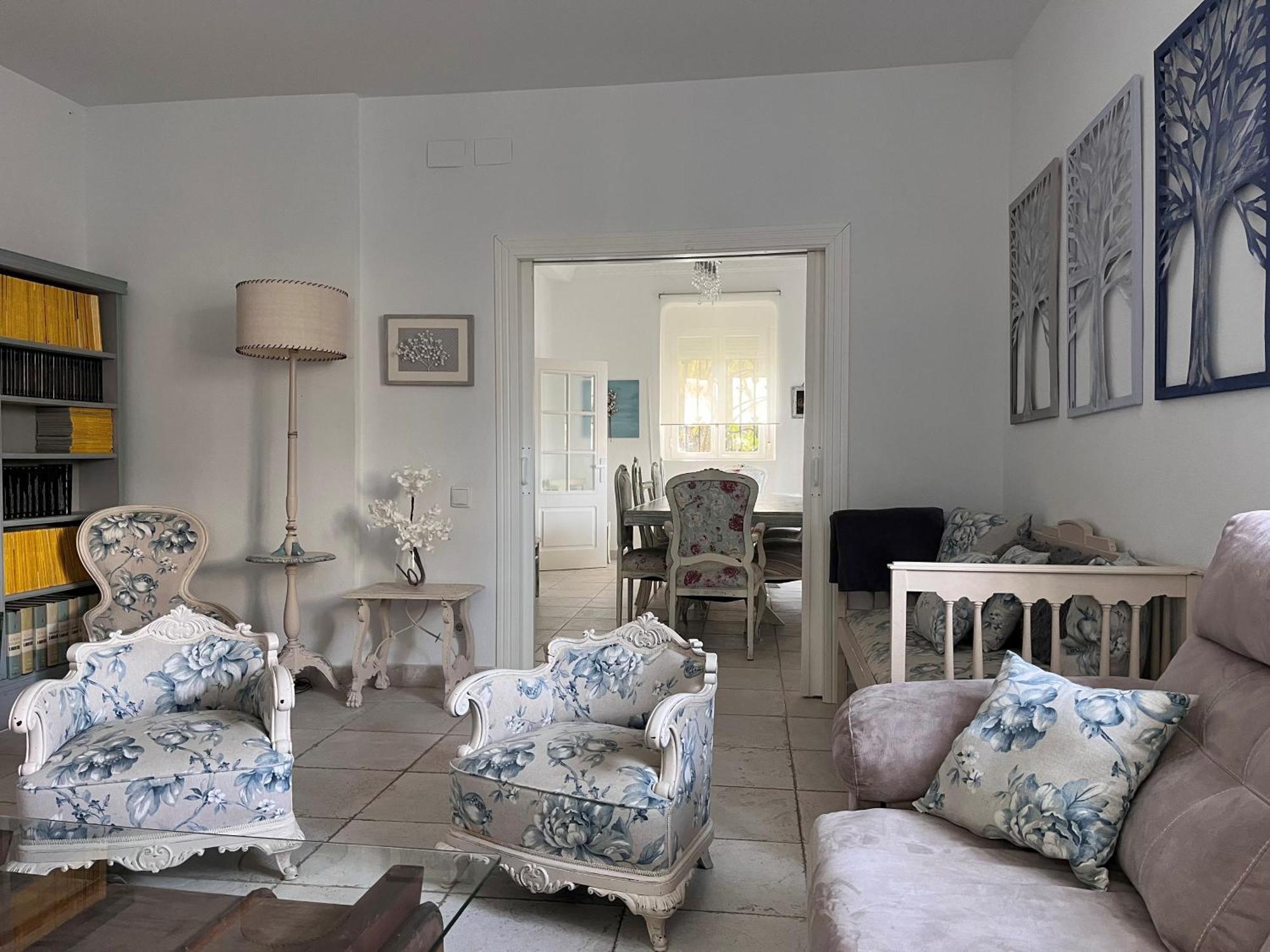 Villa Merenciana Agoncillo ภายนอก รูปภาพ